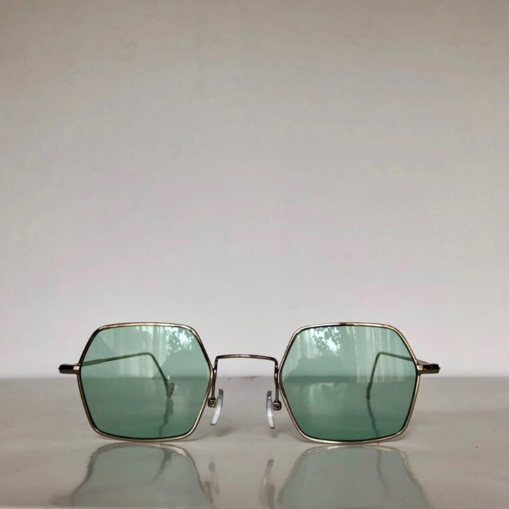 Hexagon Frame Geometric Wired Sunglasses